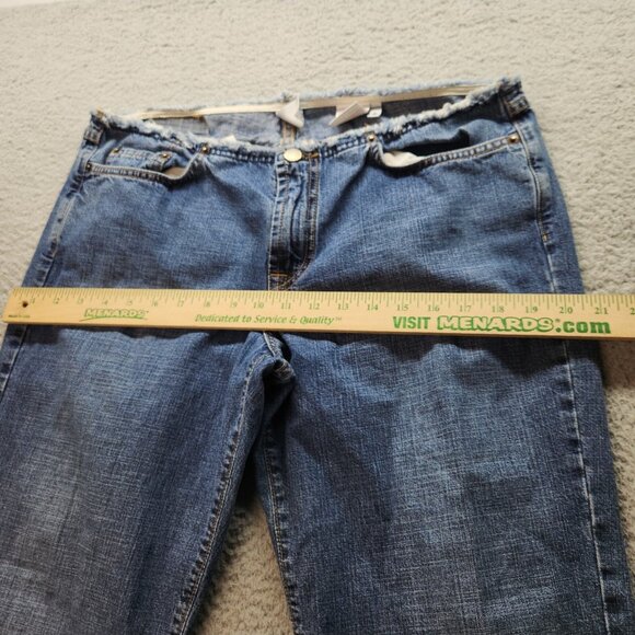 Women's Size 14 Lucky Brand Jeans Dungarees Bootcut Frayed Relaxed Classic Denim - Picture 4 of 11